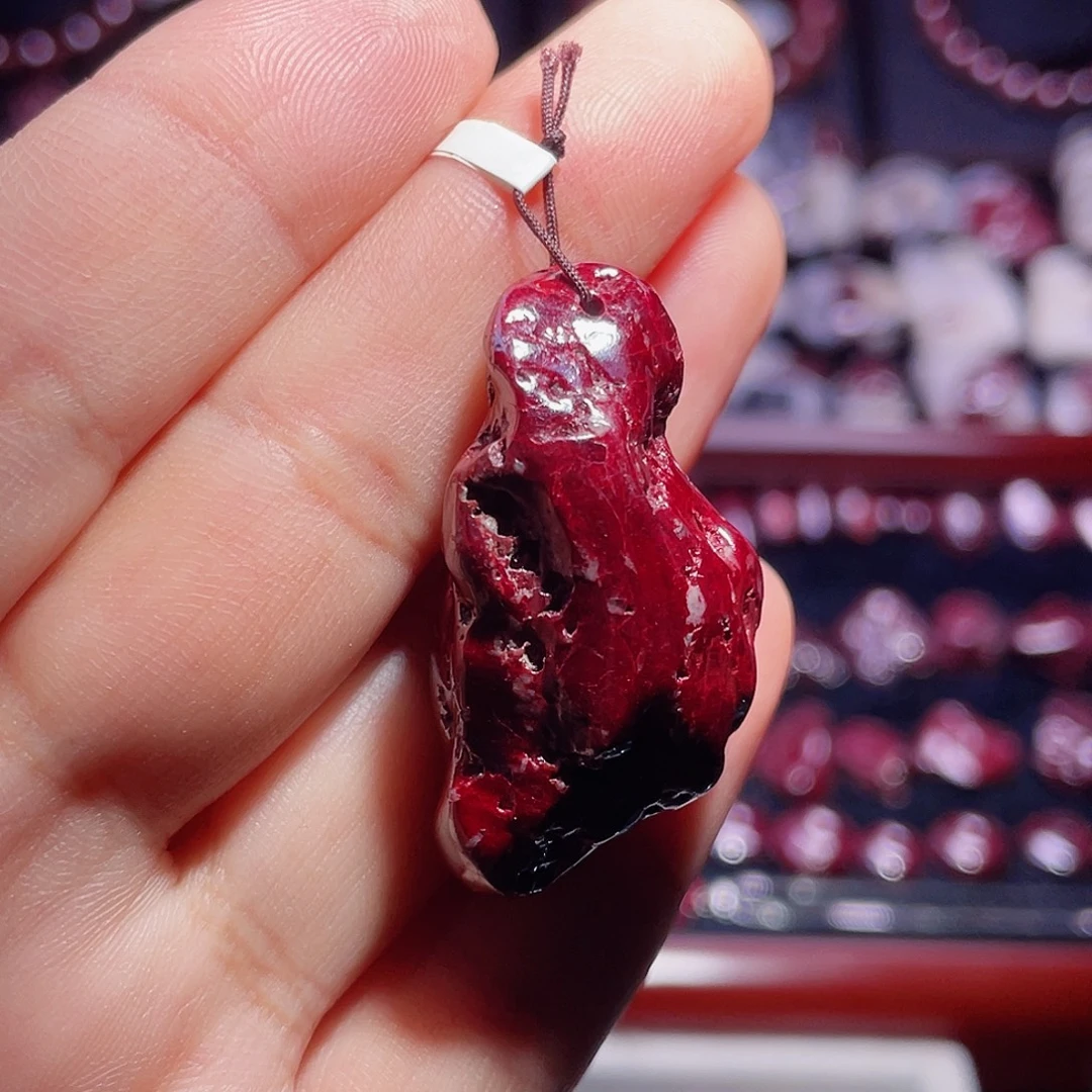 喷***香天然辰砂朱砂吊坠