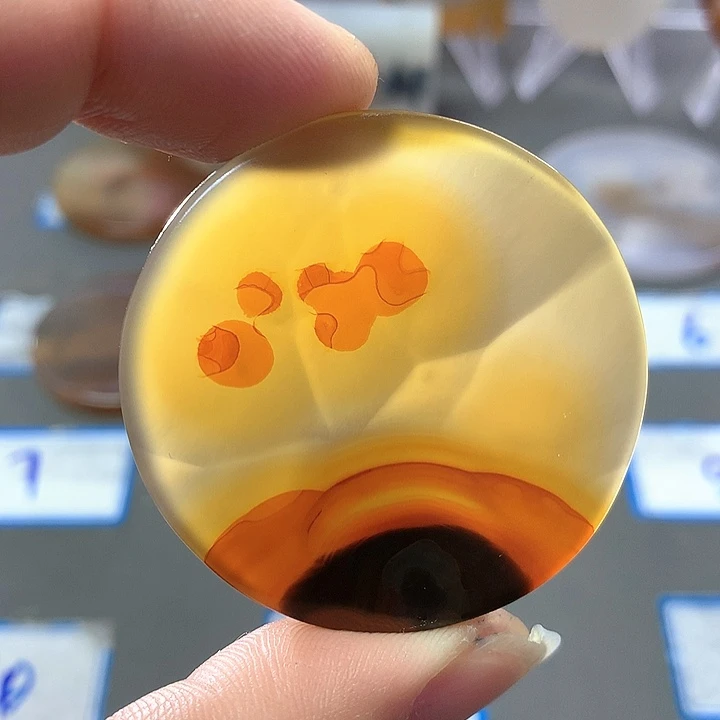 未镶嵌颈饰玛瑙/玉髓