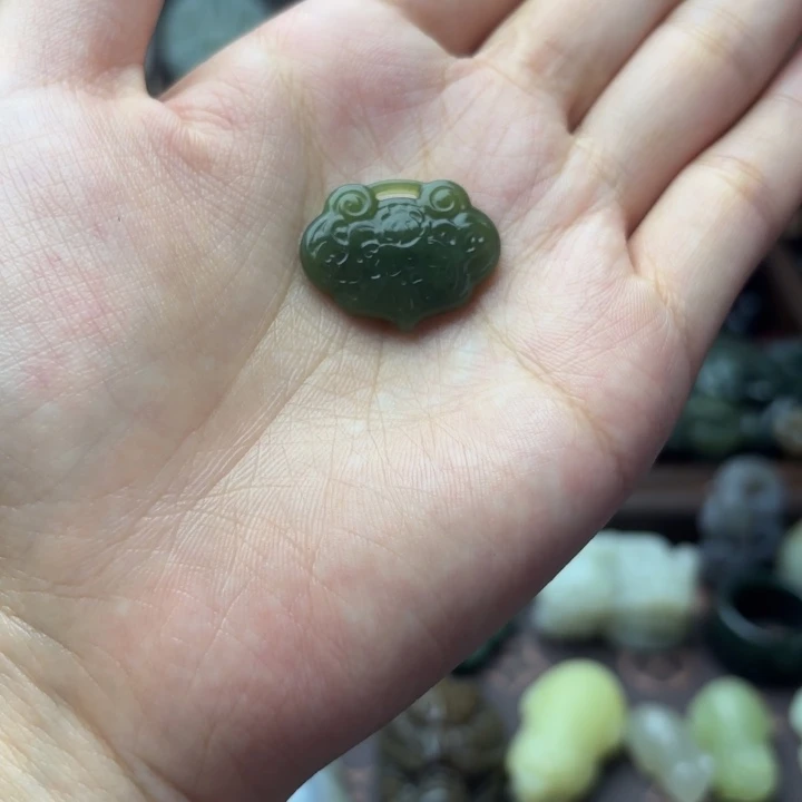 手链未镶嵌和田玉