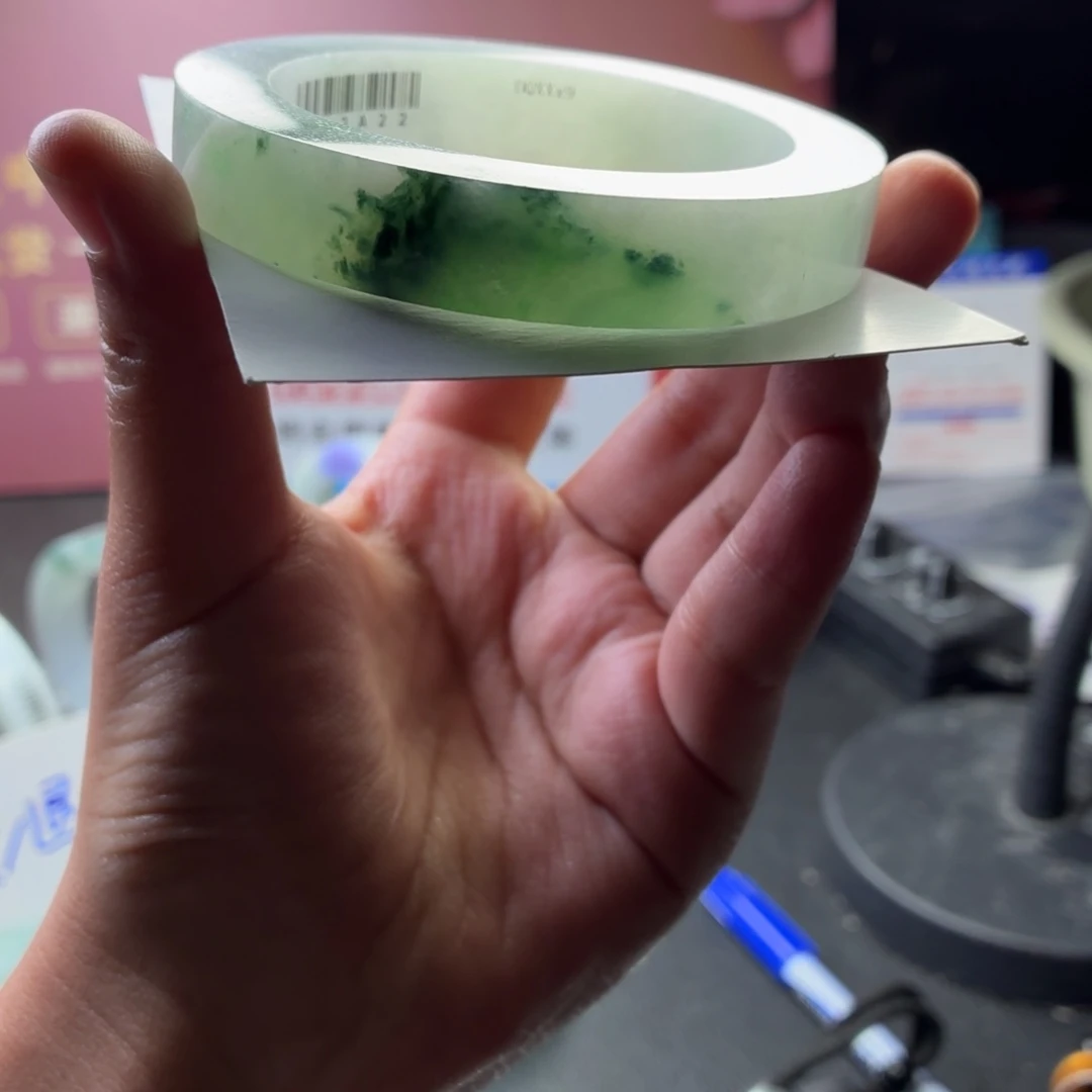 一***简定制翡翠未镶嵌缅A翡翠多样性发一