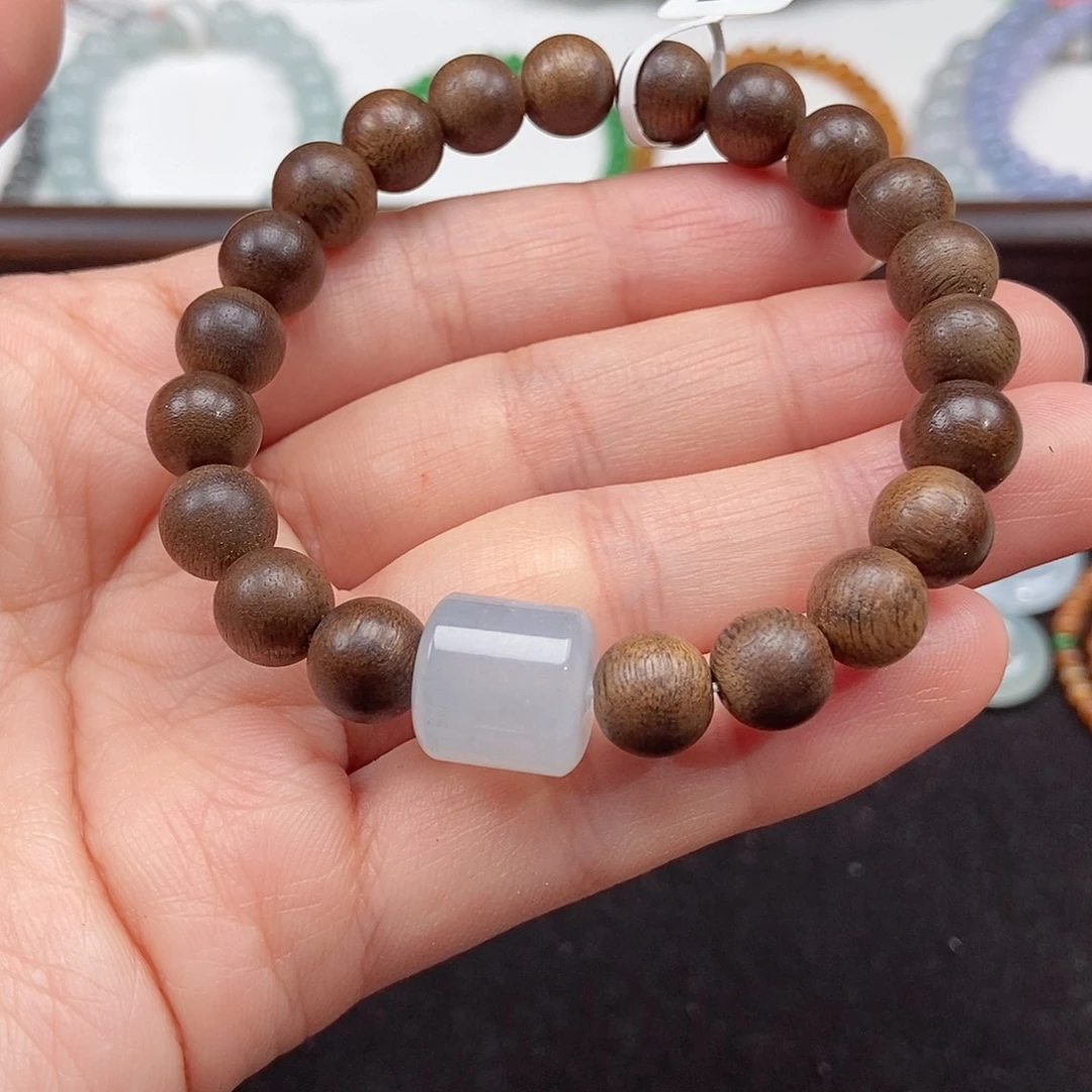 翡翠未镶嵌手串卡11.7