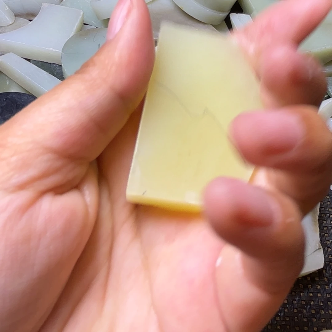 和田玉未镶嵌项链