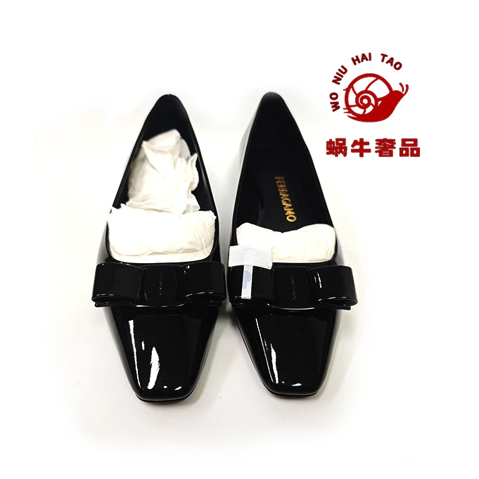 全新未使用 FERRAGAMO/菲拉格慕 【蜗牛优选购】蝴蝶结漆皮浅口单鞋