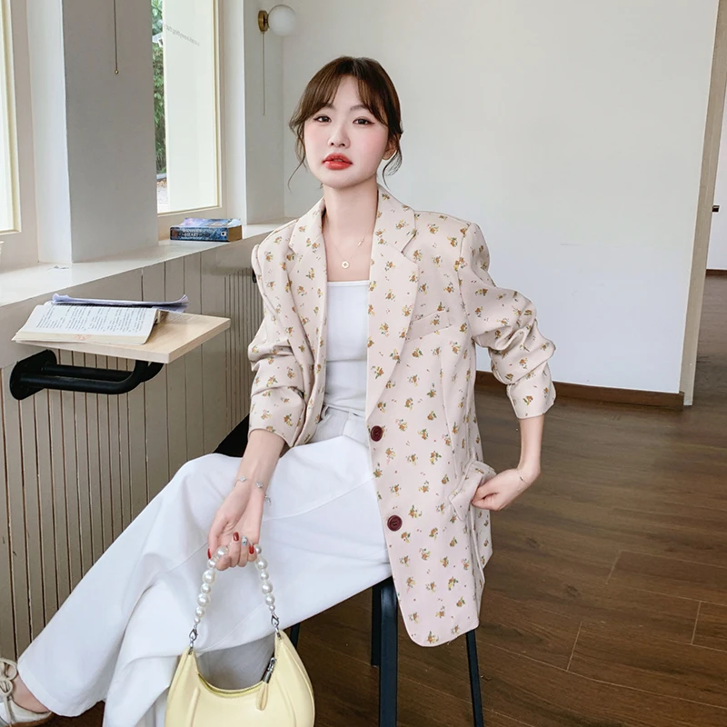 杏色韩版高级感女神范碎花西装外套2025春季新款气质时尚休闲西服