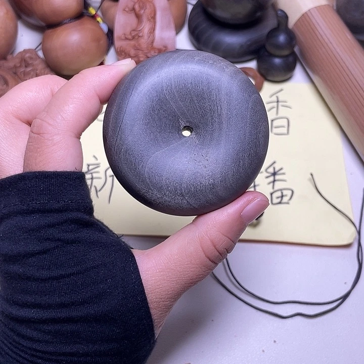 檀香木老山檀香阴沉面包圈瑕疵的