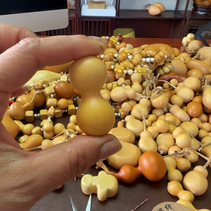 梦***影我在看书的啊哈哈好