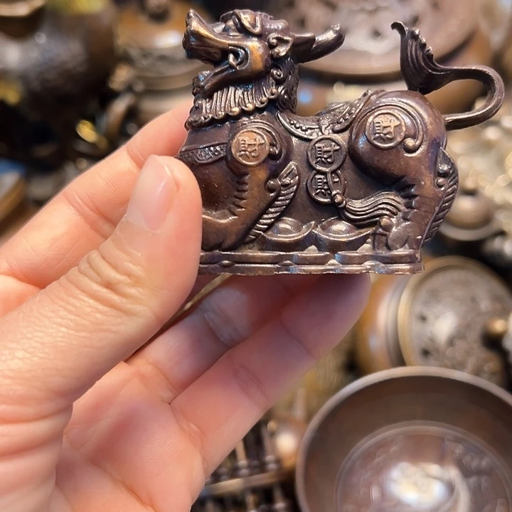 铜器摆件老王直播间