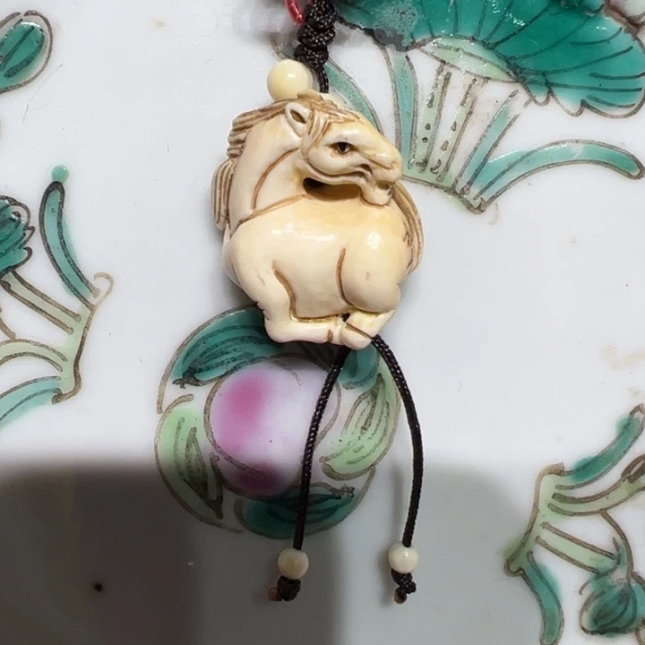 瓷片瓷器。。。。。。。。。。。。