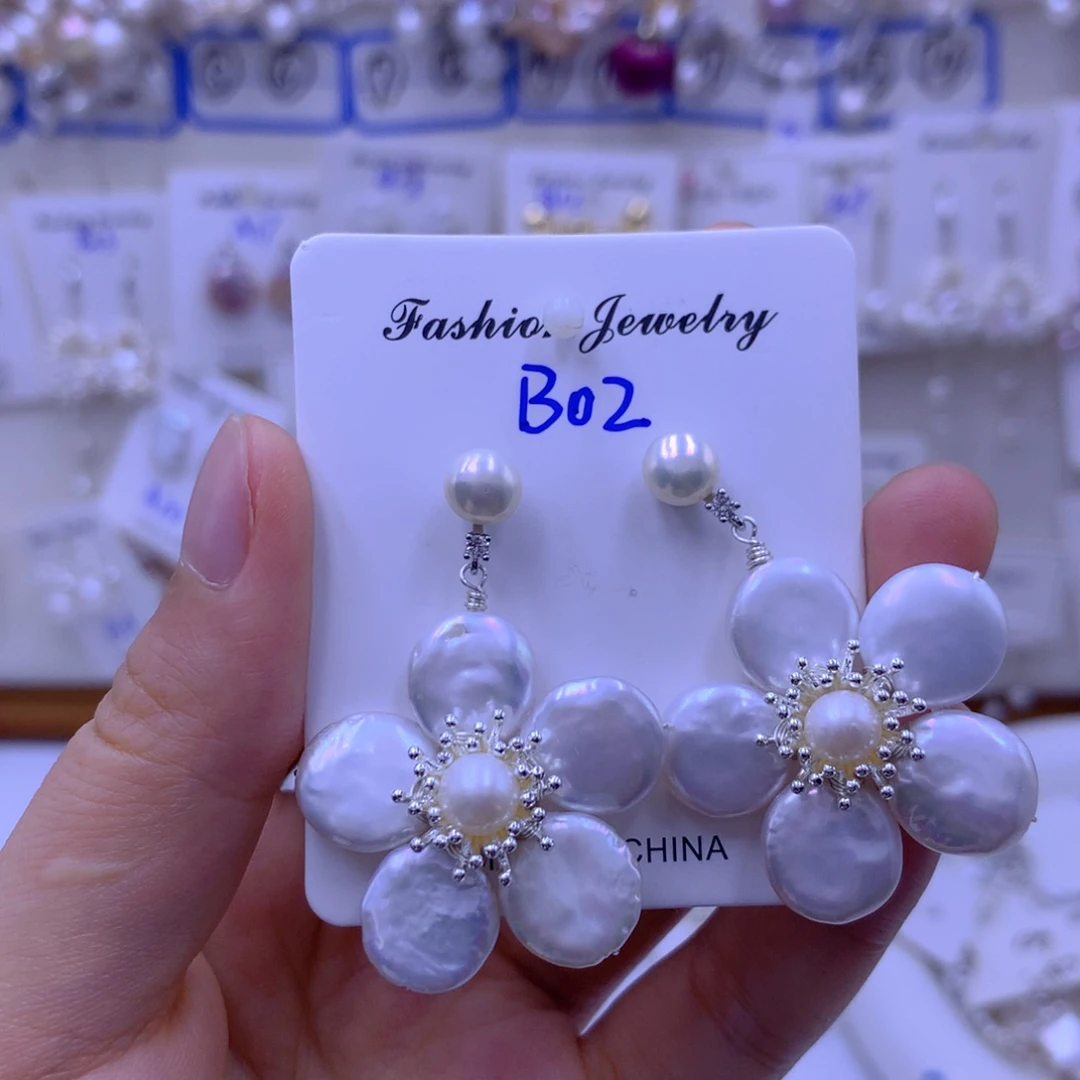 淡水珍珠合金颈饰