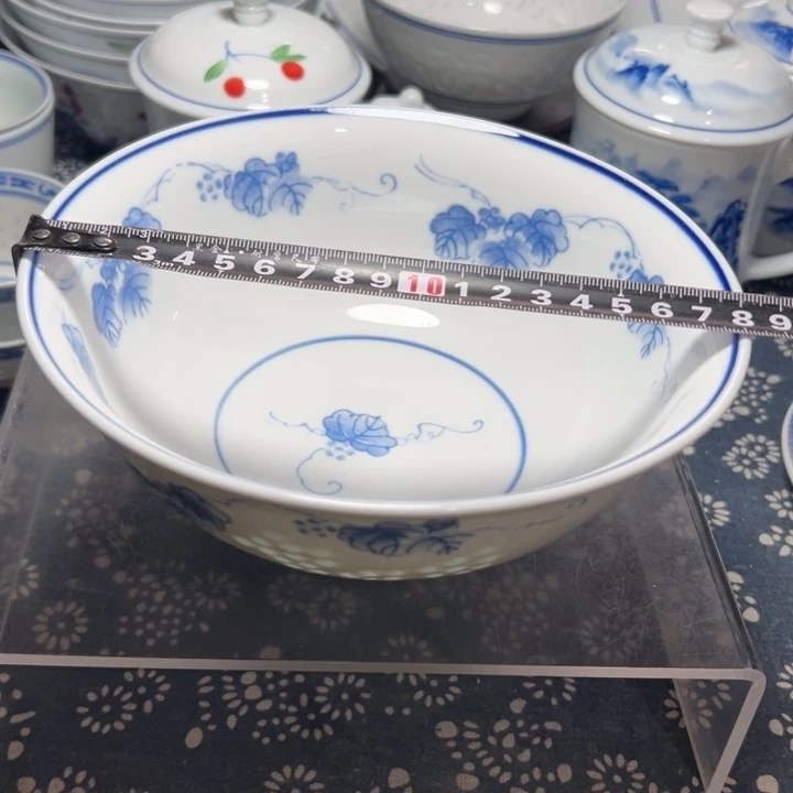 陶瓷青花玲珑7寸葡萄面碗