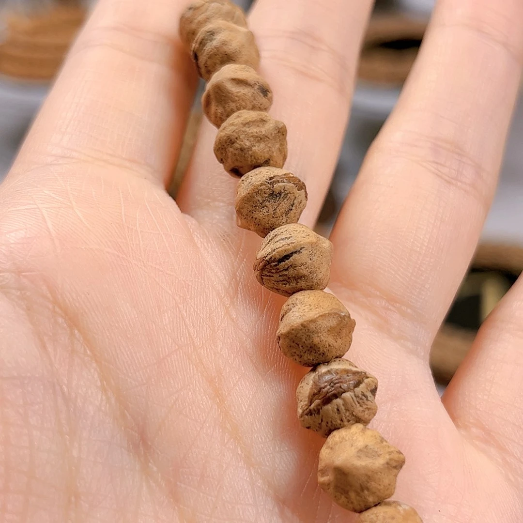 柏香籽/百香籽吊坠鱼*木