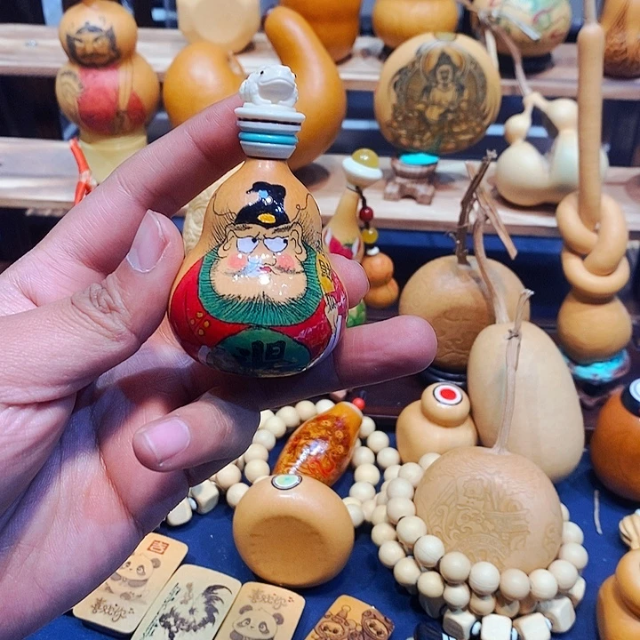 金蟾转转口葫芦葫芦