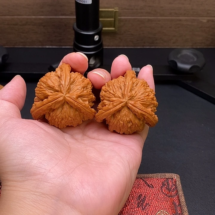我***碗把件文玩核桃白奔