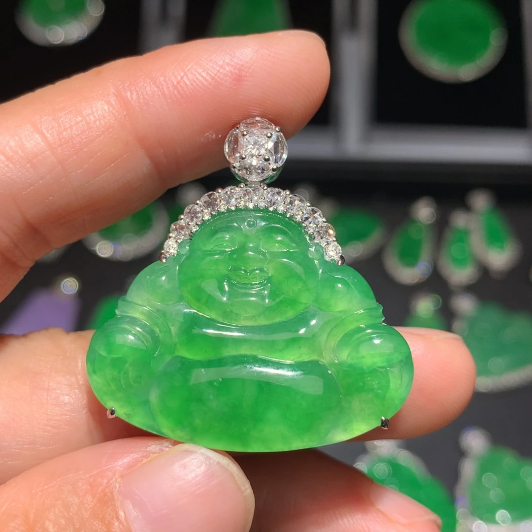 翡翠颈饰18K金镶嵌翡翠