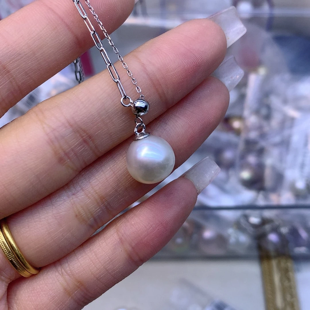 【闪购商品】淡水珍珠颈饰银S925镶嵌Z****n