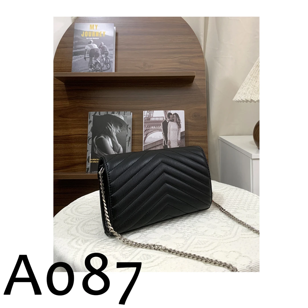【A087】2025新款 时尚百搭大容量单肩斜跨包包女