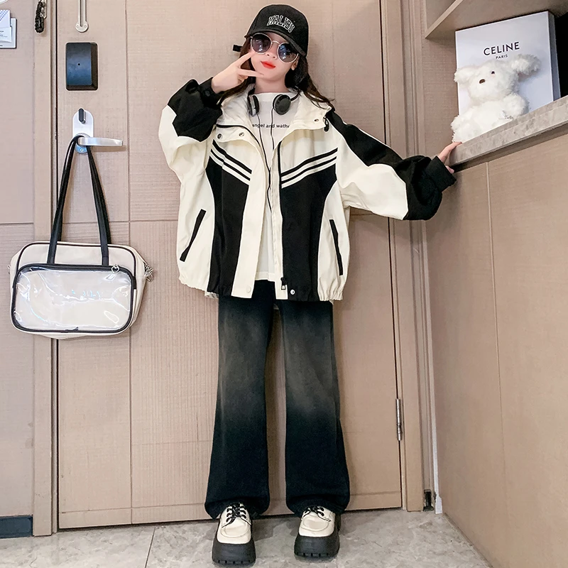 女童秋装外套2025新款春秋季风衣大童洋气运动上衣女孩儿童冲锋衣