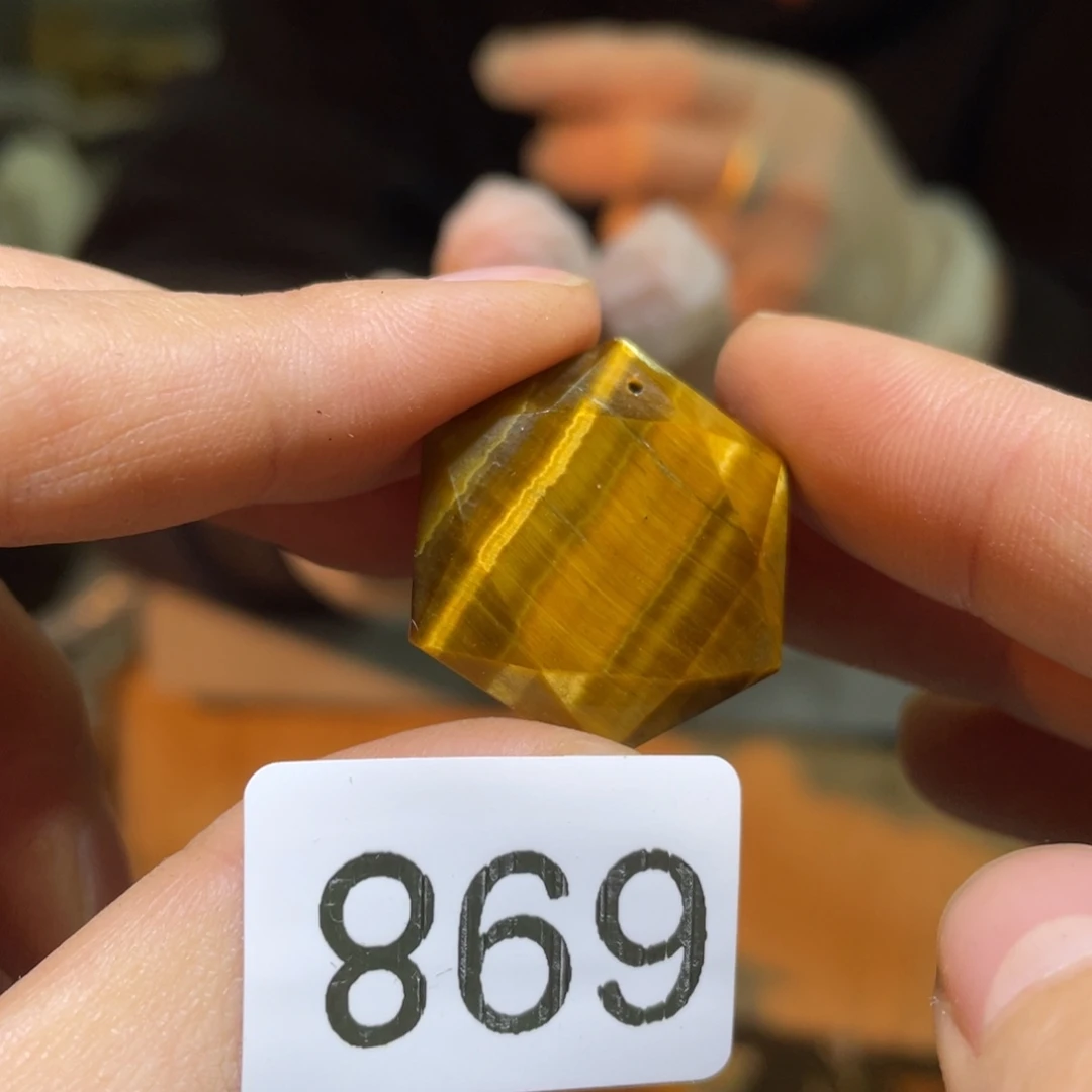 珠宝半成品未镶嵌水晶