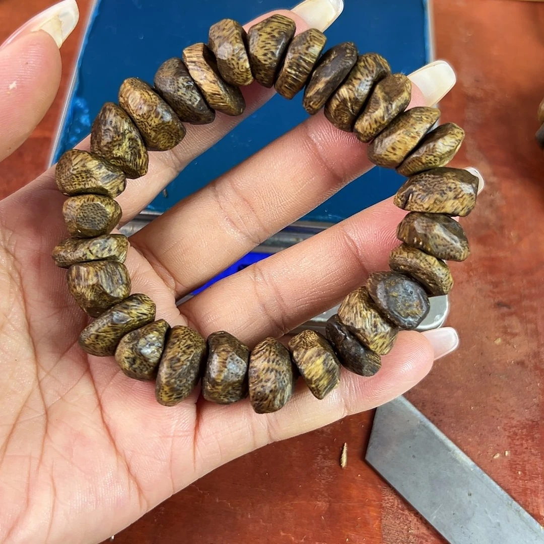 沉香沉香碎屑树丁包壳单圈沉浮21g