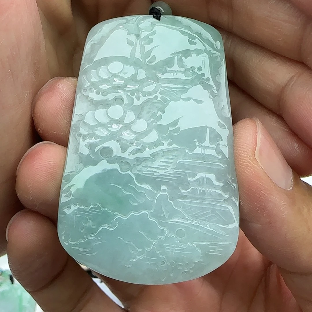 翡翠未镶嵌颈饰翡翠