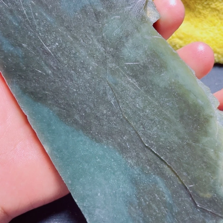 和田玉（糖玉）未镶嵌珠宝奇石