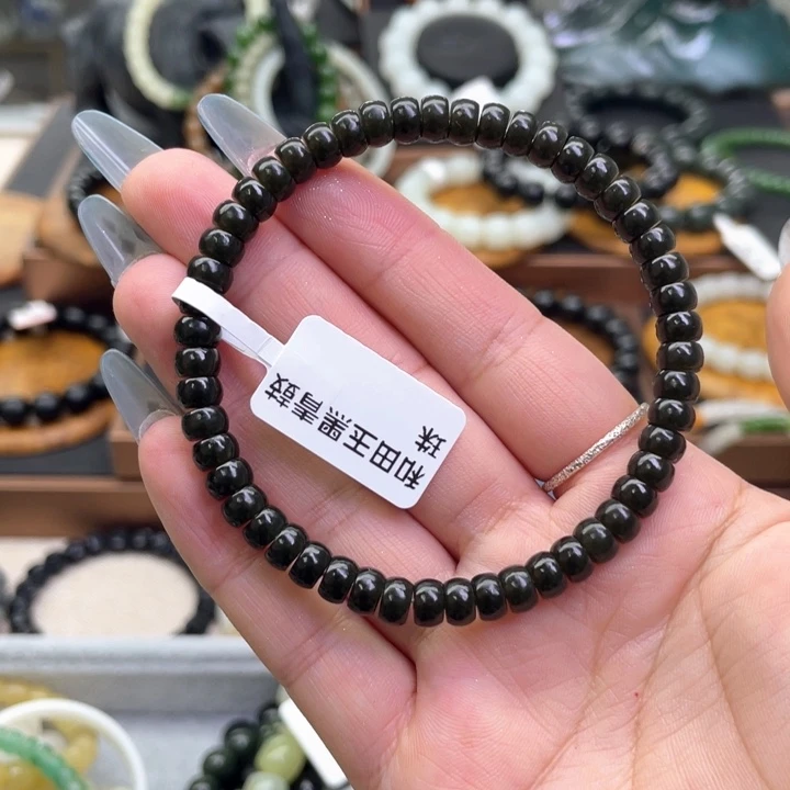 未镶嵌手链和田玉黑青鼓珠6