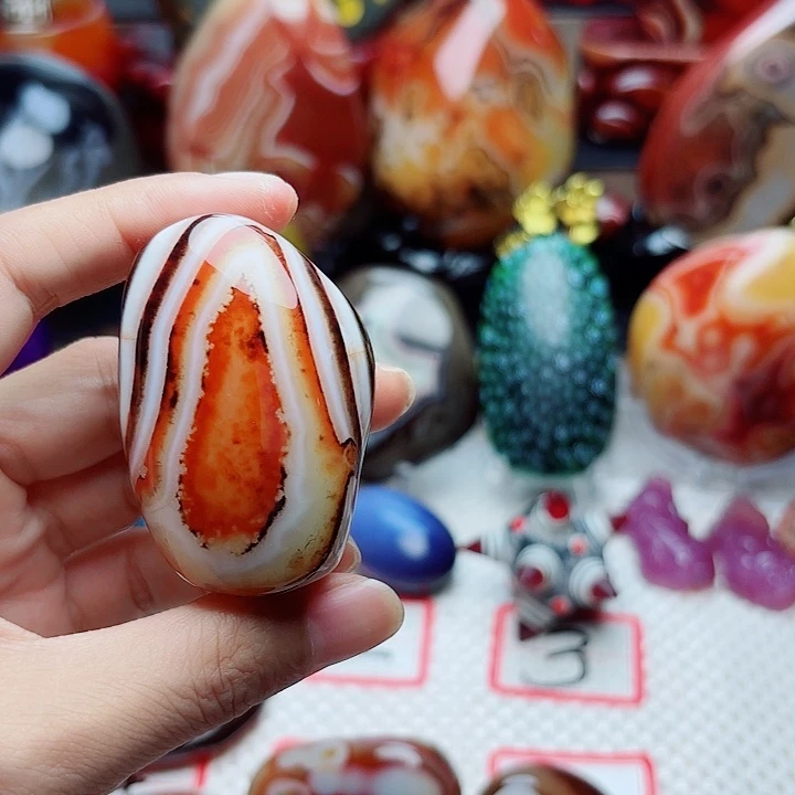 王***超未镶嵌玛瑙/玉髓珠宝半成品