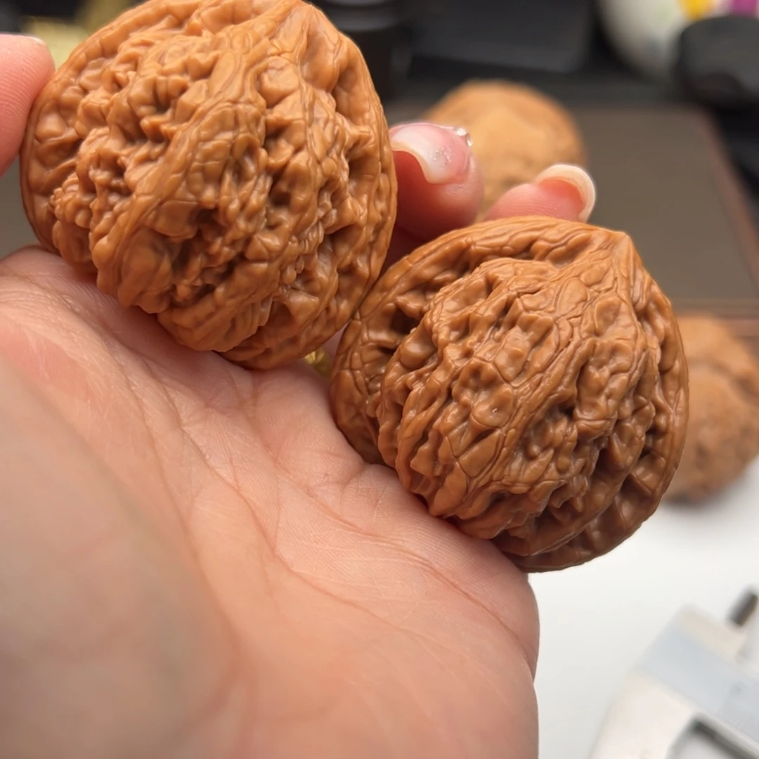 文玩核桃把件虎头王43