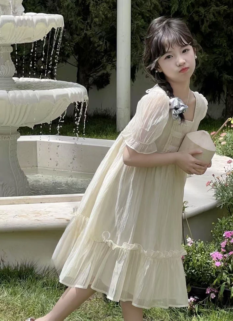 新款连衣裙两色 8030（驰系）