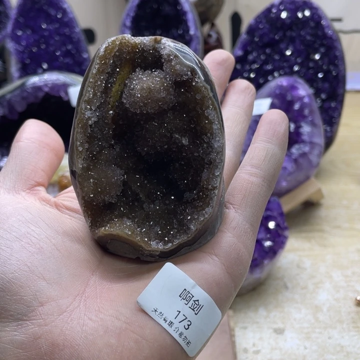 未镶嵌大型摆件（非配饰）紫晶