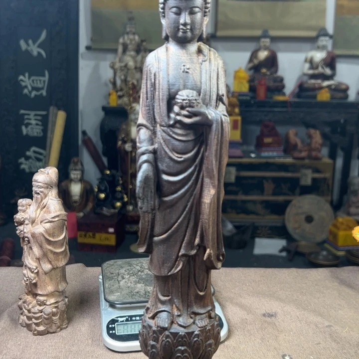 精品摆件工艺品等