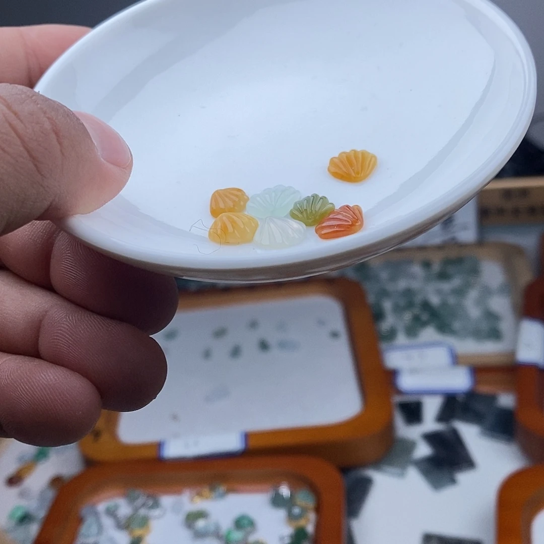 翡翠颈饰未镶嵌福利48一个