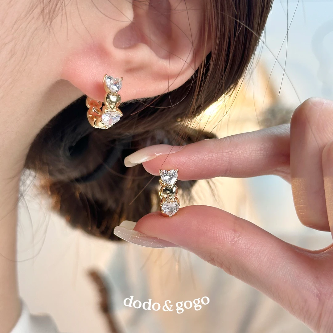 DODOGOGO 合金合成锆石耳饰 金属拼接爱心耳扣气质时尚百搭耳环女