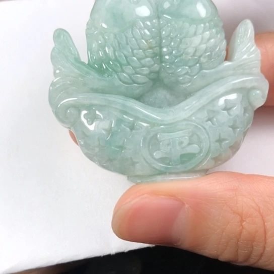 翡翠未镶嵌颈饰缅甸A货，每天下午1点半开播