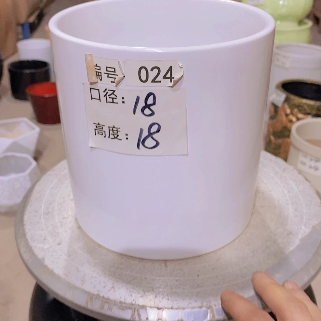 【闪购商品】红陶微瑕花盆-024-1个