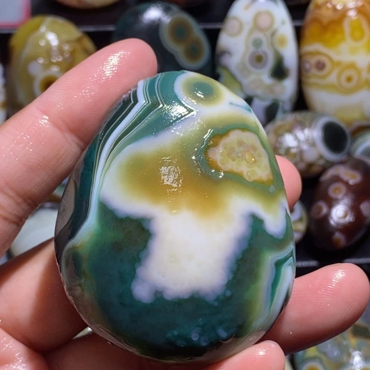 玛瑙/玉髓未镶嵌珠宝奇石56