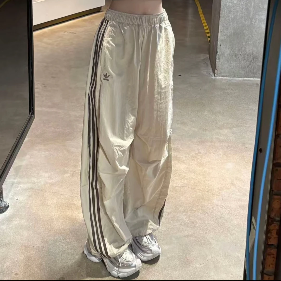 adidas/阿迪达斯【王府井AD】三叶草女CURVED PANT W梭织长裤KS3325
