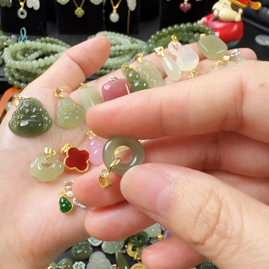 和田玉银S925镶嵌颈饰