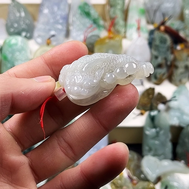 定制翡翠未镶嵌翡翠