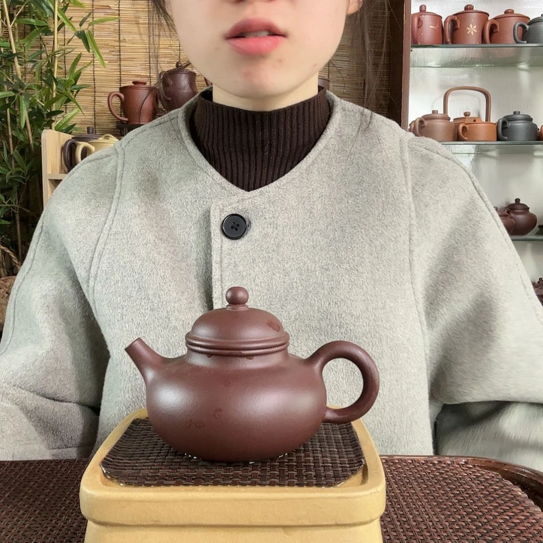 紫砂茶杯原矿中槽清容天紫砂壶180CC左右