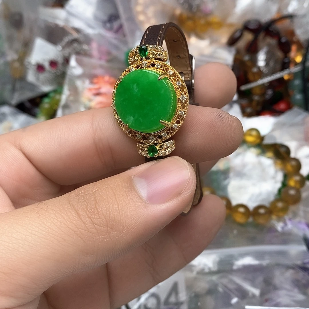 翡翠未镶嵌戒指88