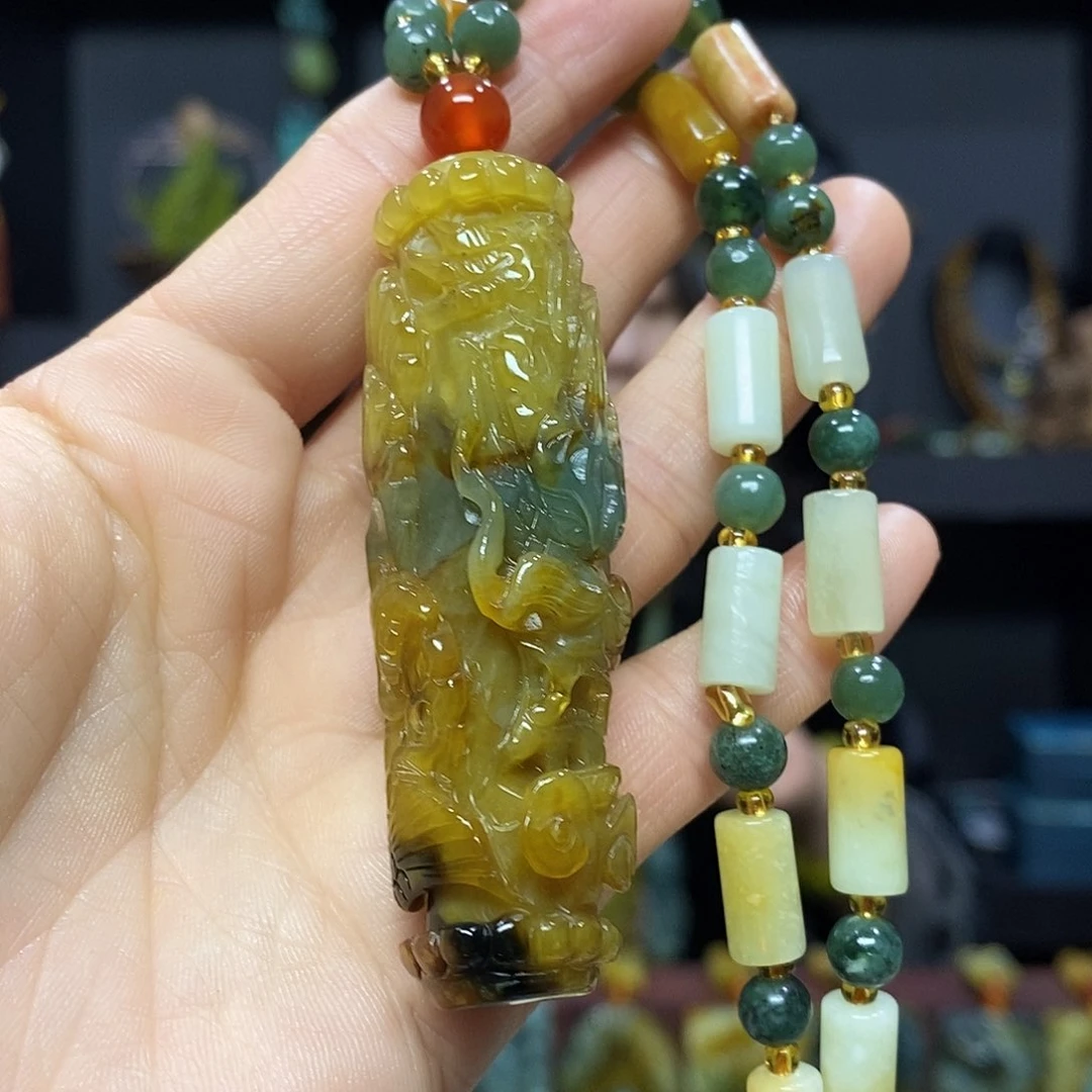 未镶嵌岫玉挂件吊坠