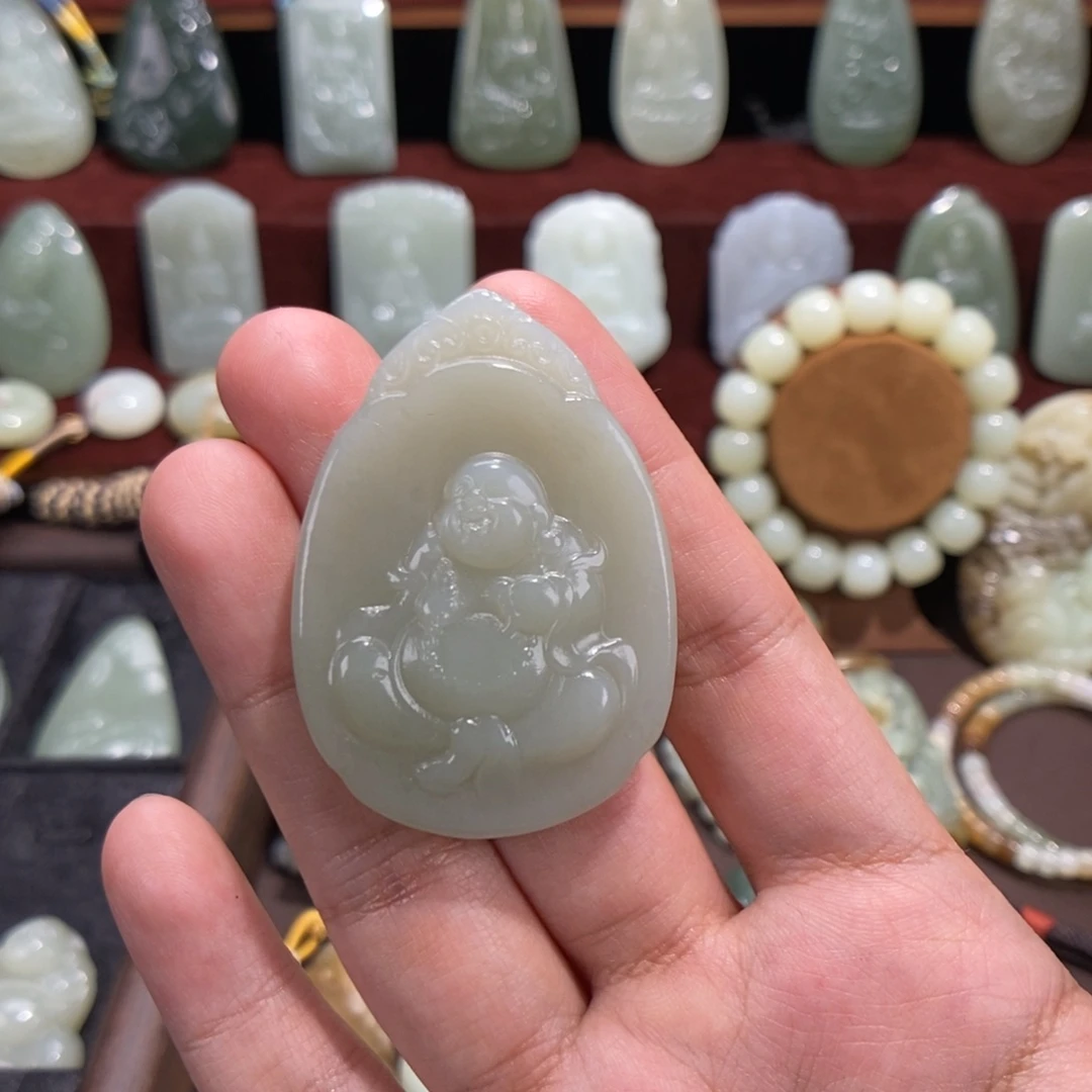 和田玉（糖玉）未镶嵌颈饰