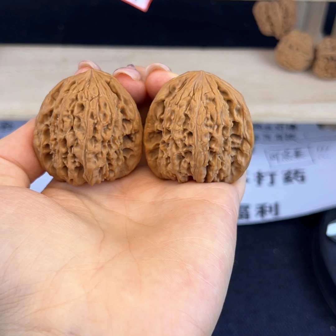 文玩核桃吊坠龙*核桃