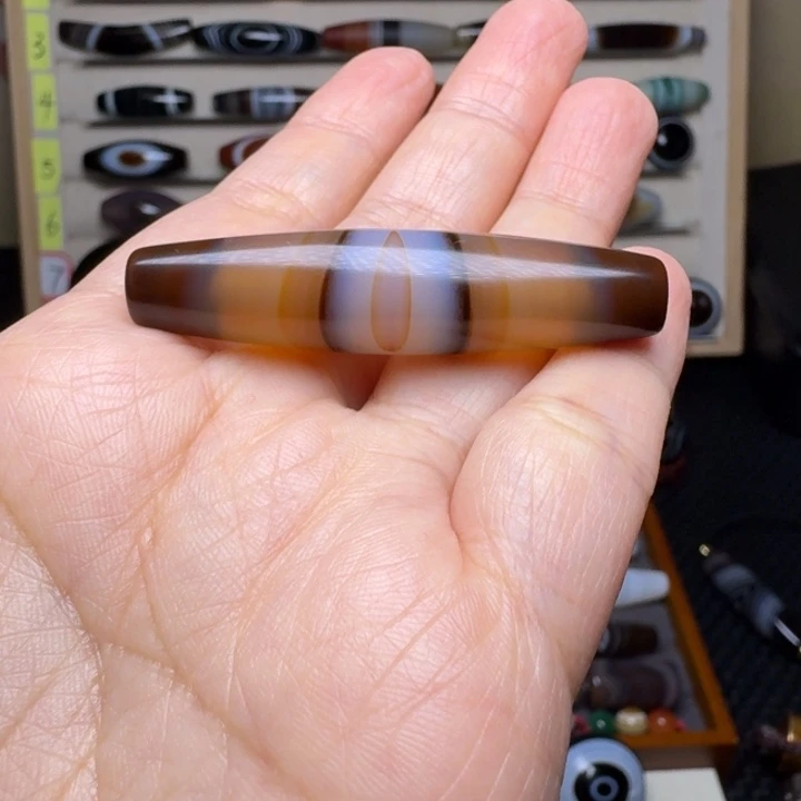 玛瑙/玉髓颈饰未镶嵌燕*堂