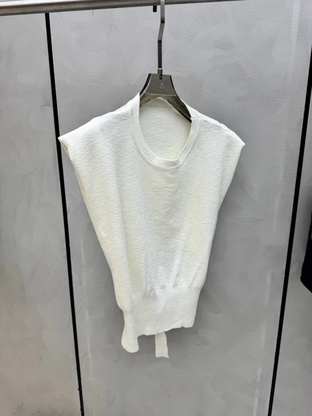 圆领女纯色薄款法式常规毛针织衫针织衫休闲宽松镂空