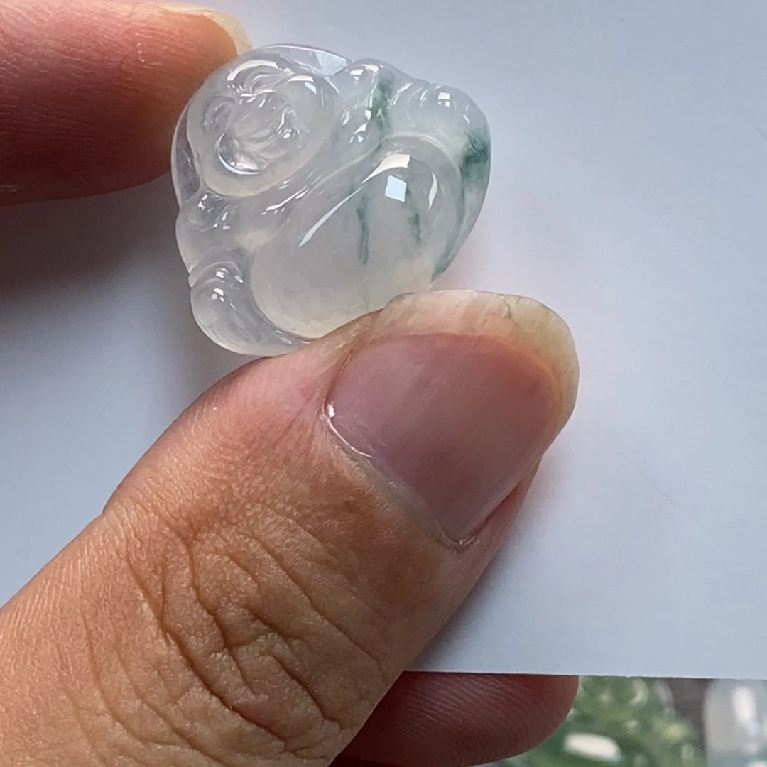 颈饰未镶嵌翡翠天然