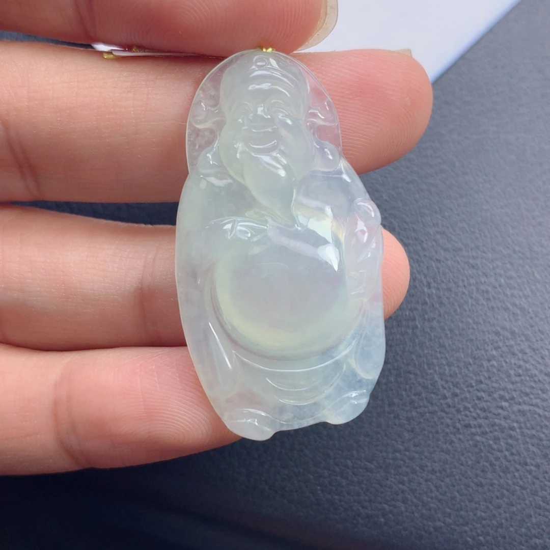 翡翠颈饰未镶嵌财爷