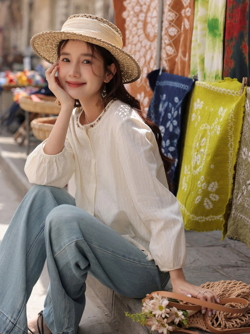 瞌睡兔 流苏花边圆领衬衫女春季慵懒风休闲宽松灯笼袖设计感上衣