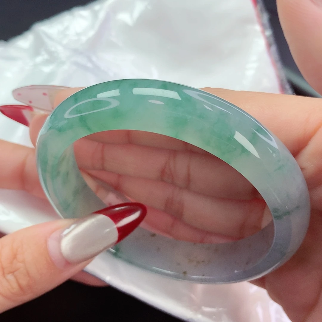 【闪购商品】翡翠手镯未镶嵌a 163379